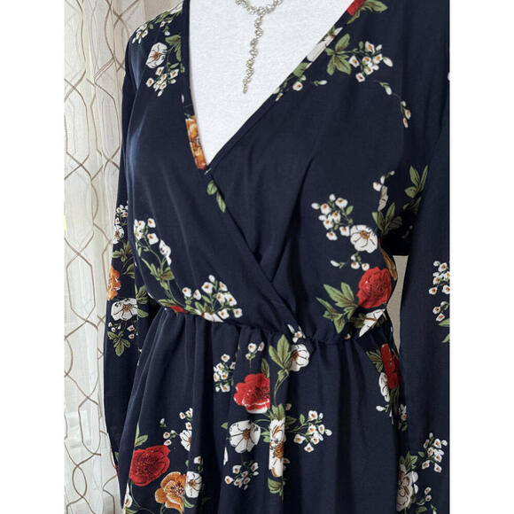 Black Floral Long Sleeve Lightweight Wrap Blouse By Shein Womens Medium - Picture 2 of 7